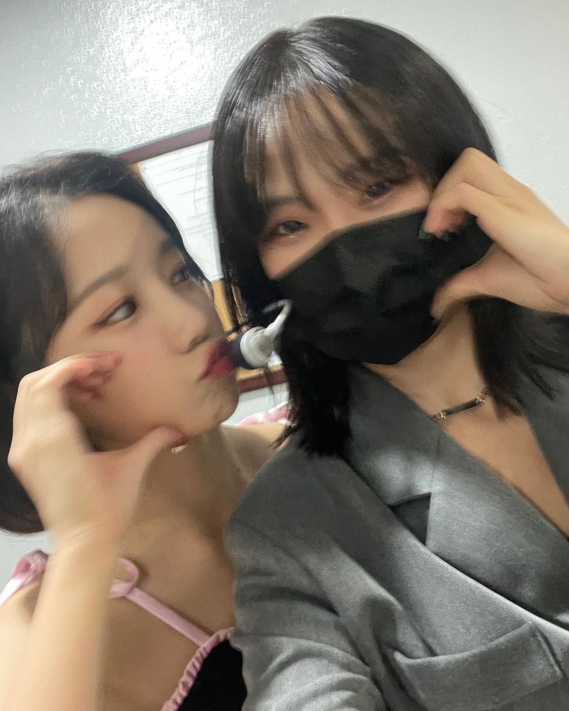 FCdAbdGVIAE2FEZ?format=jpg&name=large