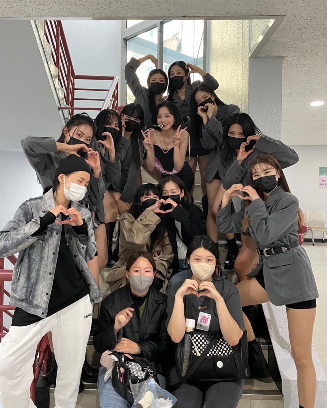 FCdAbdsVgAAAlTs?format=jpg&name=large