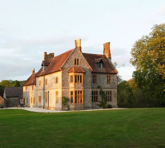 Pugin_awn's tweet photo. The #FormerRectory at #Rampisham,#Dorset.Designed by #AWNPugin. Now #privatehouse. It was completed in 1847.The house is Grade I listed. @HistoricEngland
 #pugin #augustuspugin  #gothicrevival #domesticarchitecture #gothicrevivalarchitecture #architecturelovers #countryhousepugin https://t.co/G9HpZqcMVG