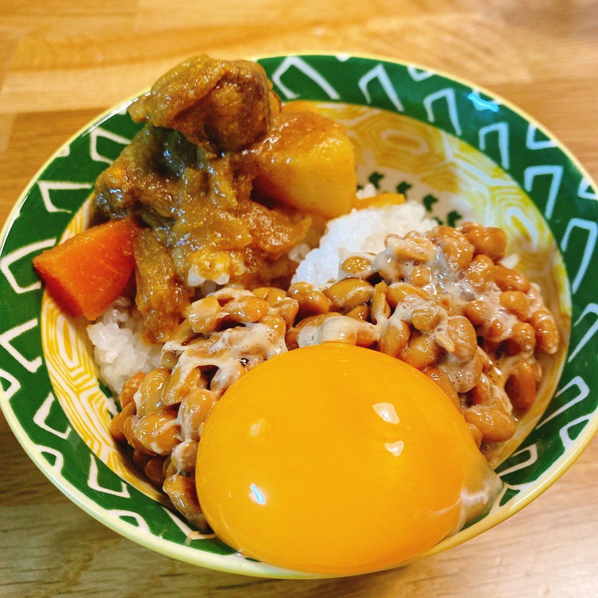 sasa00600's tweet photo. 朝　高菜🍙、さつまいも
昼　豚汁、明太子、納豆ご飯
夜　らっきょ、カレー納豆卵ご飯
#炭水化物
#食事記録
#レコーディングダイエット https://t.co/g2xKywCKPx
