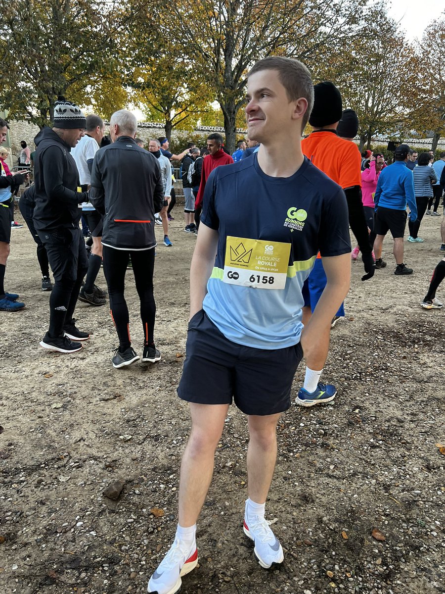 pierch78's tweet photo. Ça fait 4 ans que je cours presque tous les jours, c’est mon premier événement du genre. Je pense remettre ça 😁 https://t.co/uk74R7fkzv