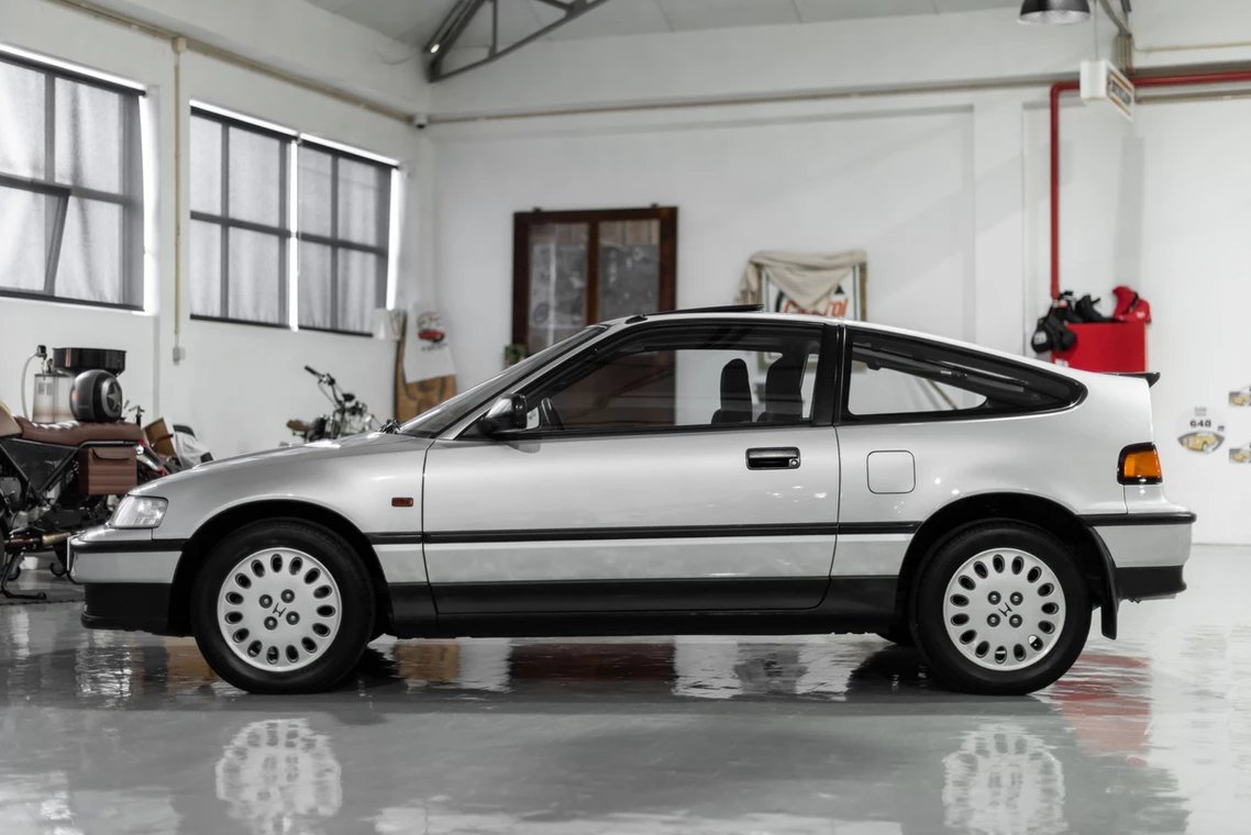 kotecinho's tweet photo. Hubo un tiempo en el que te gustaba el coche que te podías comprar

1990 | Honda CRX 16i-16

📸 Garagisti https://t.co/40YUf7SXid