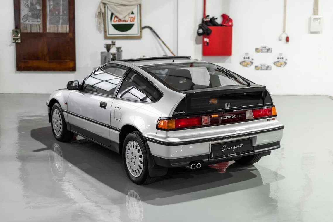 kotecinho's tweet photo. Hubo un tiempo en el que te gustaba el coche que te podías comprar

1990 | Honda CRX 16i-16

📸 Garagisti https://t.co/40YUf7SXid