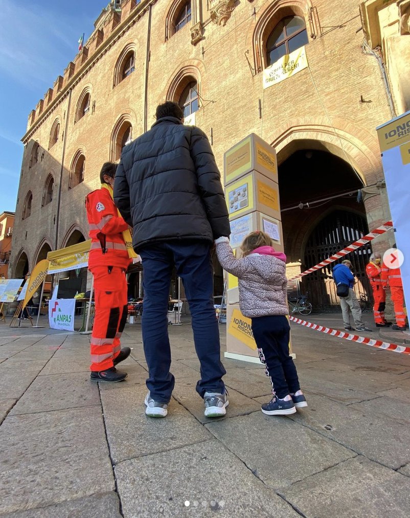 Anpasnazionale's tweet photo. Le piazze #iononrischio2021 di Bologna, Montemarciano e Falconara con volontariə #Anpas https://t.co/DMaTSNkJ58