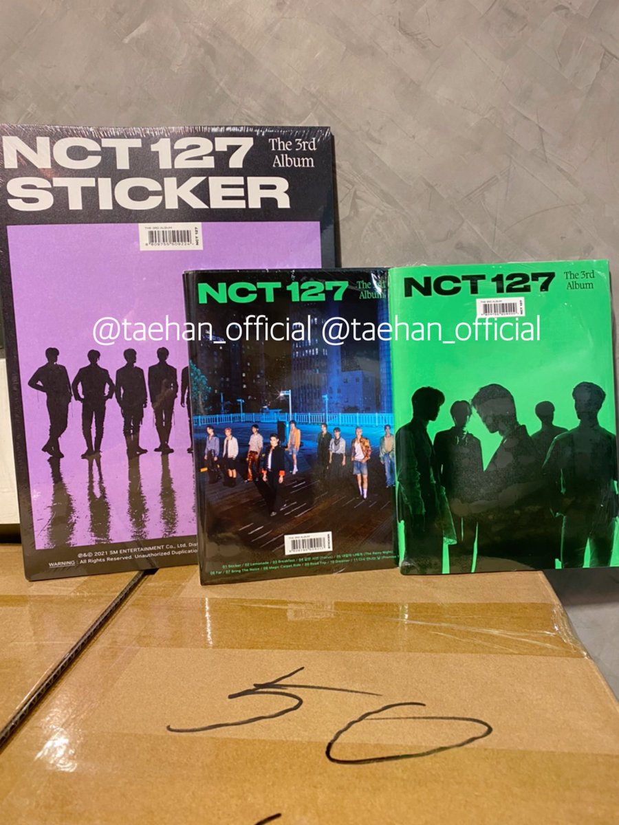 taehan_official's tweet photo. 🎉แจกคั้บบบ อัลบั้ม #NCT127 STICKER 1 รางวัลๆละ 1 ชิ้น✨💖🥰
(แรนด้อมเวอร์ชั่นให้น้า หรืออยากได้เวอร์ไหนเมนชั่นทิ้งไว้ได้เลยฮับ)

✨กติกา✨
 RT อย่างเดียวงับ
(แจกเฉพาะ ฟลว.เหมือนเดิม💚)

⌛️ประกาศวันพุธนี้คั้บบ https://t.co/BL2bTHCz2o