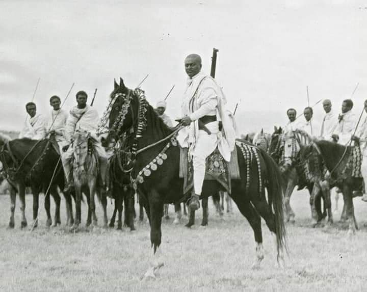 betteradze's tweet photo. The #loss of the Italians
Twenty thousand forces led by #Dazmach Abara Kasa of #Xe’zega defeated the powerful Italian army in the battle of #Walta-Medhanit(Deqi Sh’hay-Anseba) on #March the 15th of #1892. The Italian army was led by Captain Bettini, who #died in the battle. https://t.co/LNOFWHnm1l