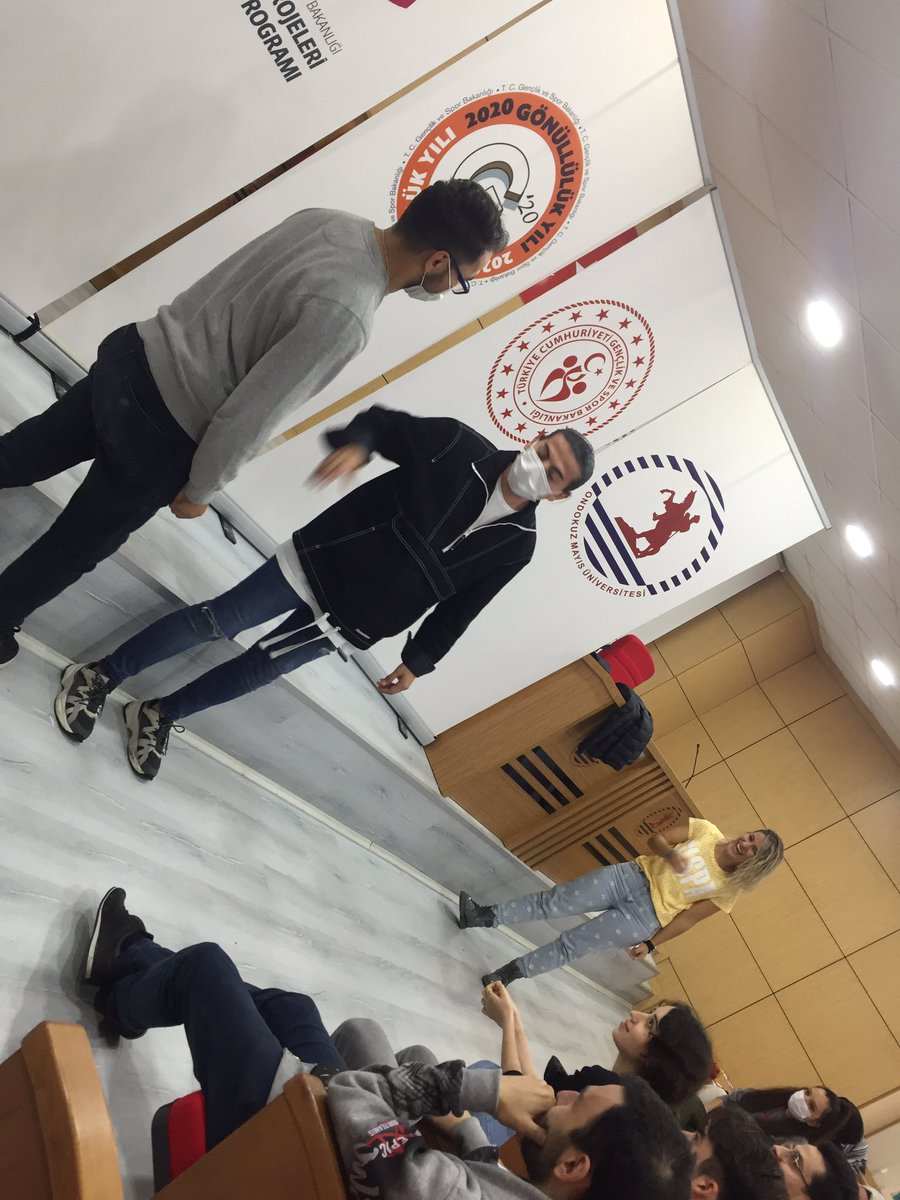 GSorumluluk's tweet photo. Gençlik ve Spor Bakanlığı tarafından desteklenen yürütücülüğünü @belgin_bal ’ın yaptığı Gönüllü Gençler İle Sosyal Sorumluluk Projesi @NurtenIren ile Anadolu Masalı🍋 Limon kız masalı canlandırma çalışmaları @profdryavuzunal @gencliksporbak @omu_adem https://t.co/6fQJ06Dwm9