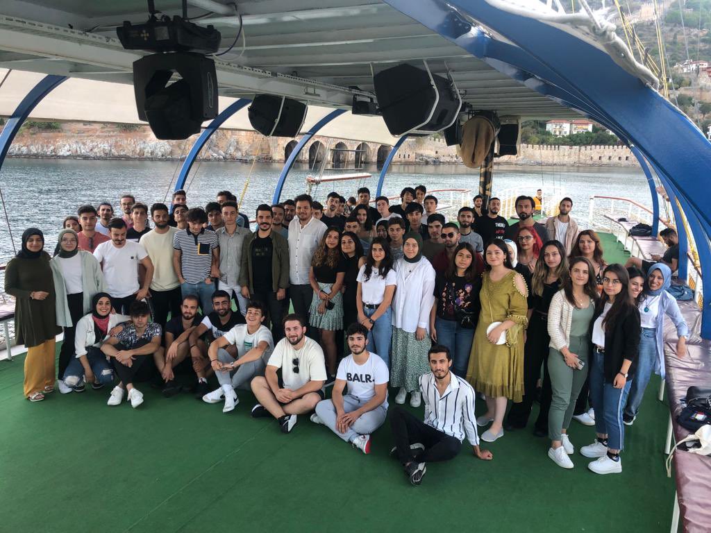 cemalyeniacun's tweet photo. ÜniAk Alanya’da artık çok daha güçlü 👏🏻 
ÜniAk öğrenci kulübümüzle bu hafta sonu tanışma ve kaynaşma etkinliğinde bir araya geldik. 
Ev sahipliği yapan İlçe Yönetim Kurulu üyemiz Mehmet Yenialp’e teşekkür ederiz.
@MevlutCavusoglu https://t.co/QEMGJZ5DC9