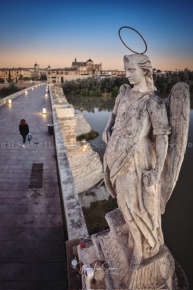 Cordoba_spain's tweet photo. ❤ Feliz día de San Rafael a todos. Feliz día, CORDOBA.

#24deOctubre https://t.co/Sexs048Pv0