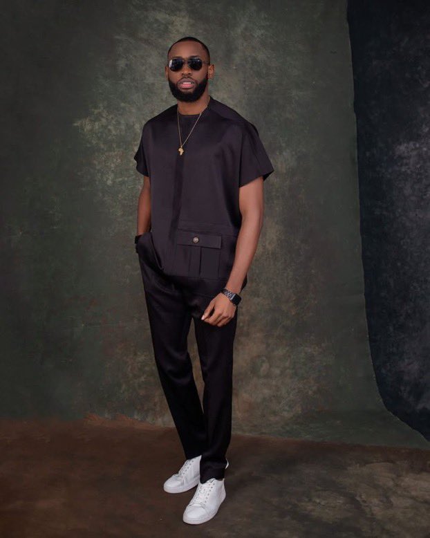 animadamoah's tweet photo. See the material 🥰🥰 drop yours I will wait🙌🙌

EMMANUEL IN AKWAIBOM 
#EmmanuelXIbomFashionShow https://t.co/a64J22r1It