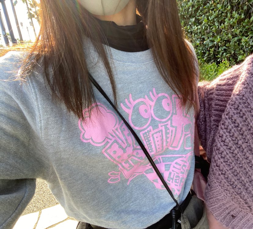か tweet media