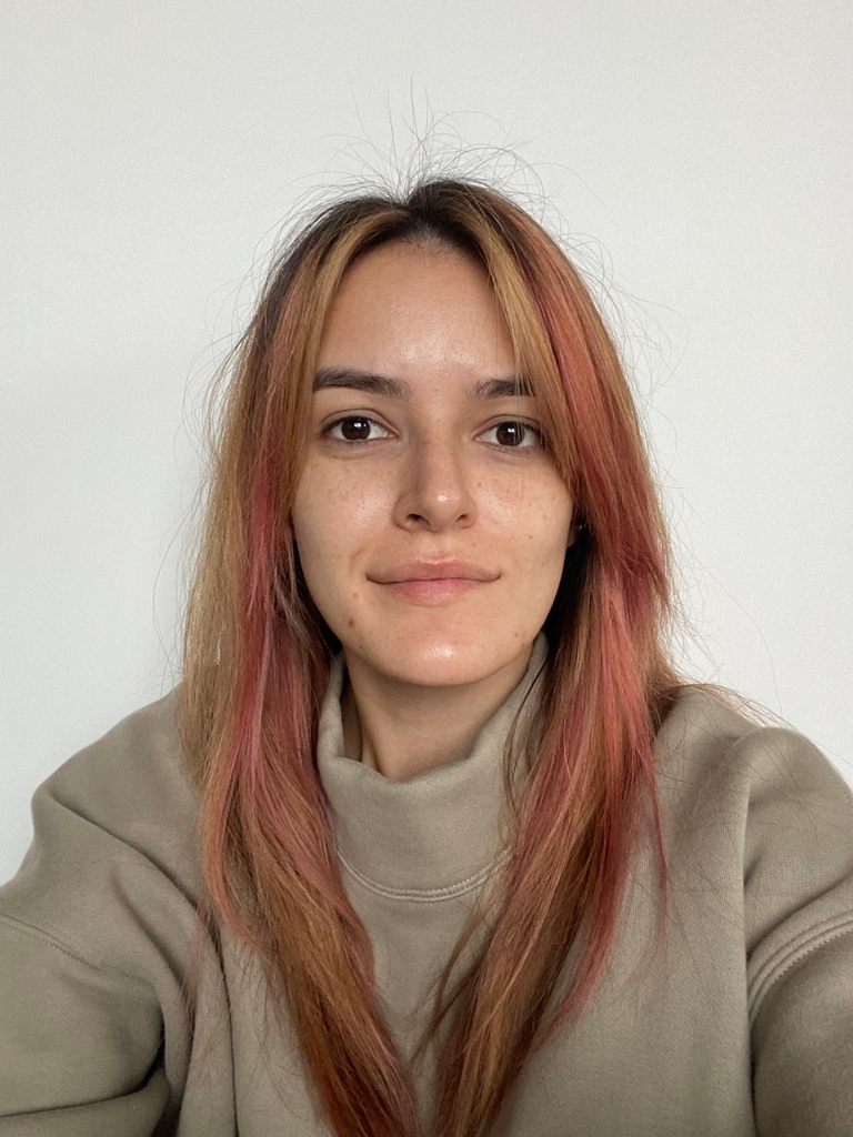 Our #BleedingStories series shines a light on peoples period stories. Elsyha shares her #BleedingStory below...

"At school I was really sporty and played on basically every team. I remember one sports day where I unexpectedly came on my period...