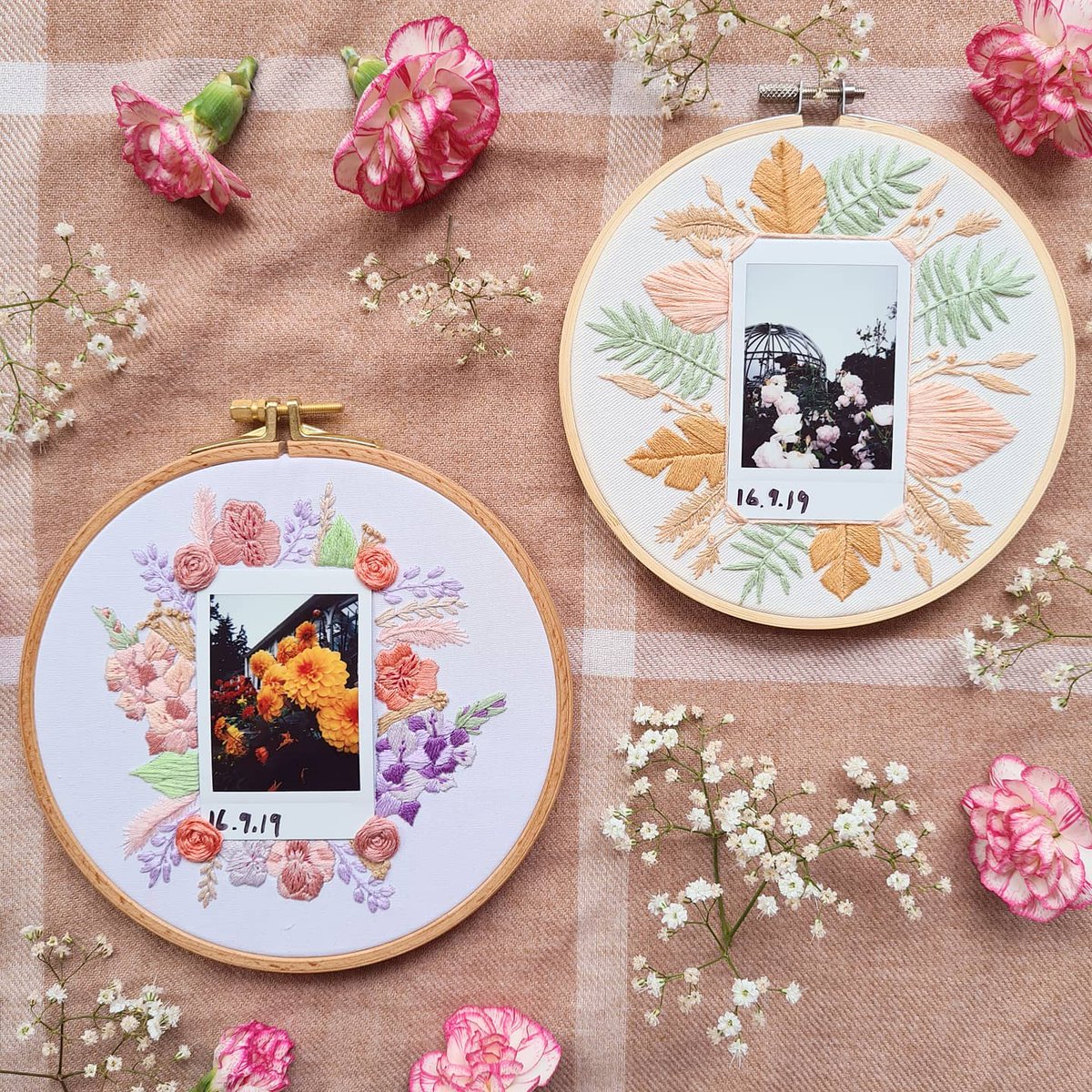 Instax_ZA's tweet photo. @stiched_by_e demonstrates how you can get even more creative with #InstaxPrints! A wonderful way to express your love.
Create your own masterpieces and show us your favorites in the comments!
#InstaxIsLove #DontJustTakeGive #InstaxableCreativity #InstaxableLife #Masterpieces https://t.co/ioBCmiWvp9