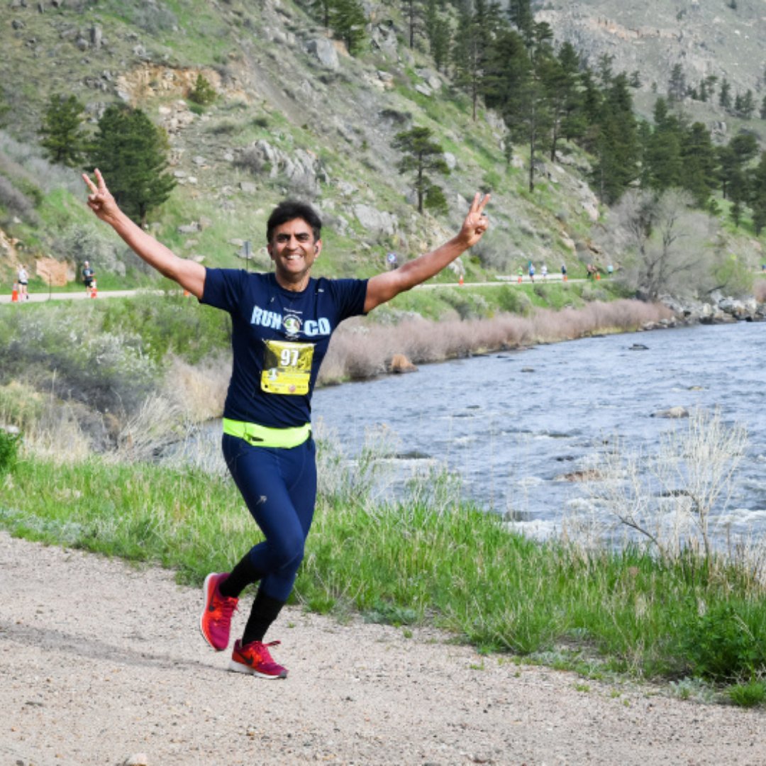 COMarathon's tweet photo. Today is the day! It's time to go. Let's do this thing! #COMarathon https://t.co/unb8WUE2Pv