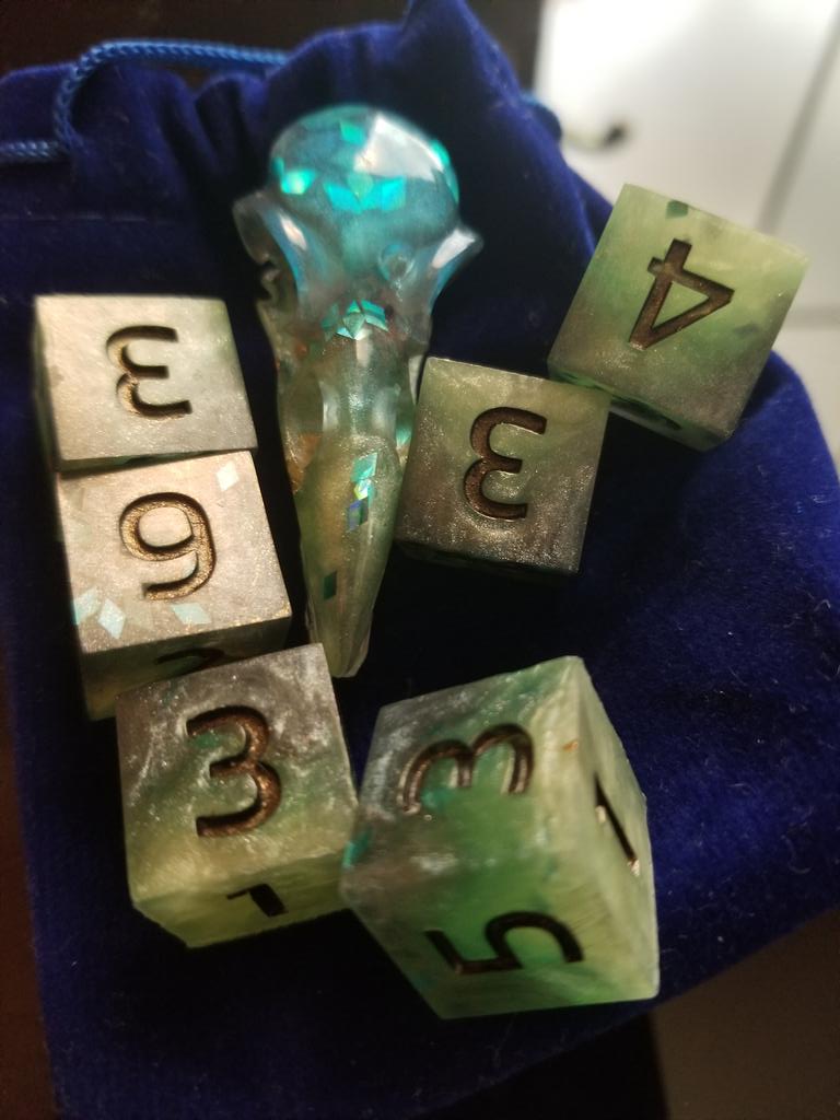 LibrisArcana's tweet photo. Daily #dice #giveaway retweet and follow to qualify.

https://t.co/8Qw3aMVTUo - your friendly online #RPG store

https://t.co/JERSrc5SMG

Custom Handmade Set https://t.co/mjqTJLTgcd