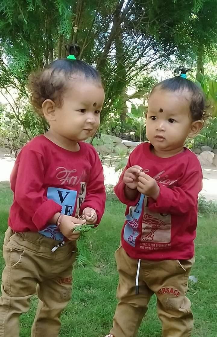 हामी जुम्ल्याहा भाइ हरुको लागि यक लाइक्