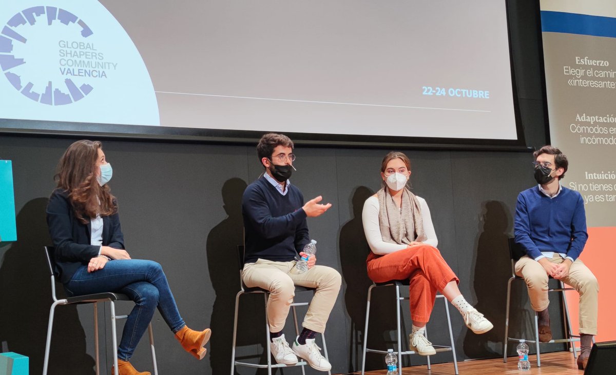 javiergarciamar's tweet photo. Escuchando a represtantes de @ShapersMadrid, @ShapersValencia, @ShapersBCN y @ShapersBilbao en #ShapeIberia hablar de los distintos proyectos que están llevando a cabo en sus ciudades para crear oportunidades para los jóvenes, impulsar el empredimiento y crear redes de talento! https://t.co/z4pQSRhiFO