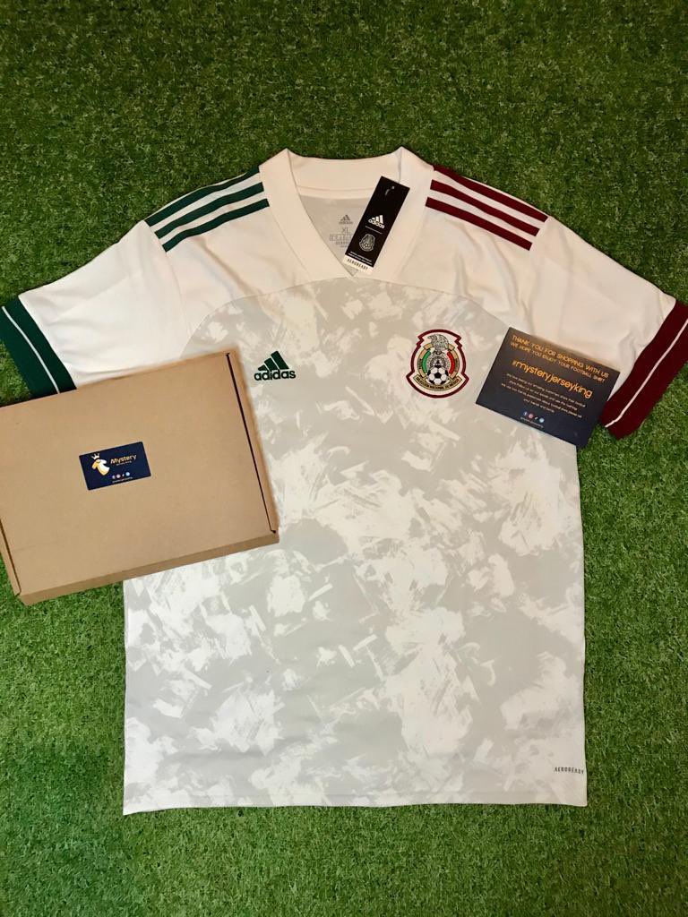 Man Utd v Liverpool⚽

If Mo Salah SCORES, we’ll giveaway a mysteryjerseyking.com box to one lucky follower🎁

How to enter;
🔄Retweet
💖Like
🤝Following us