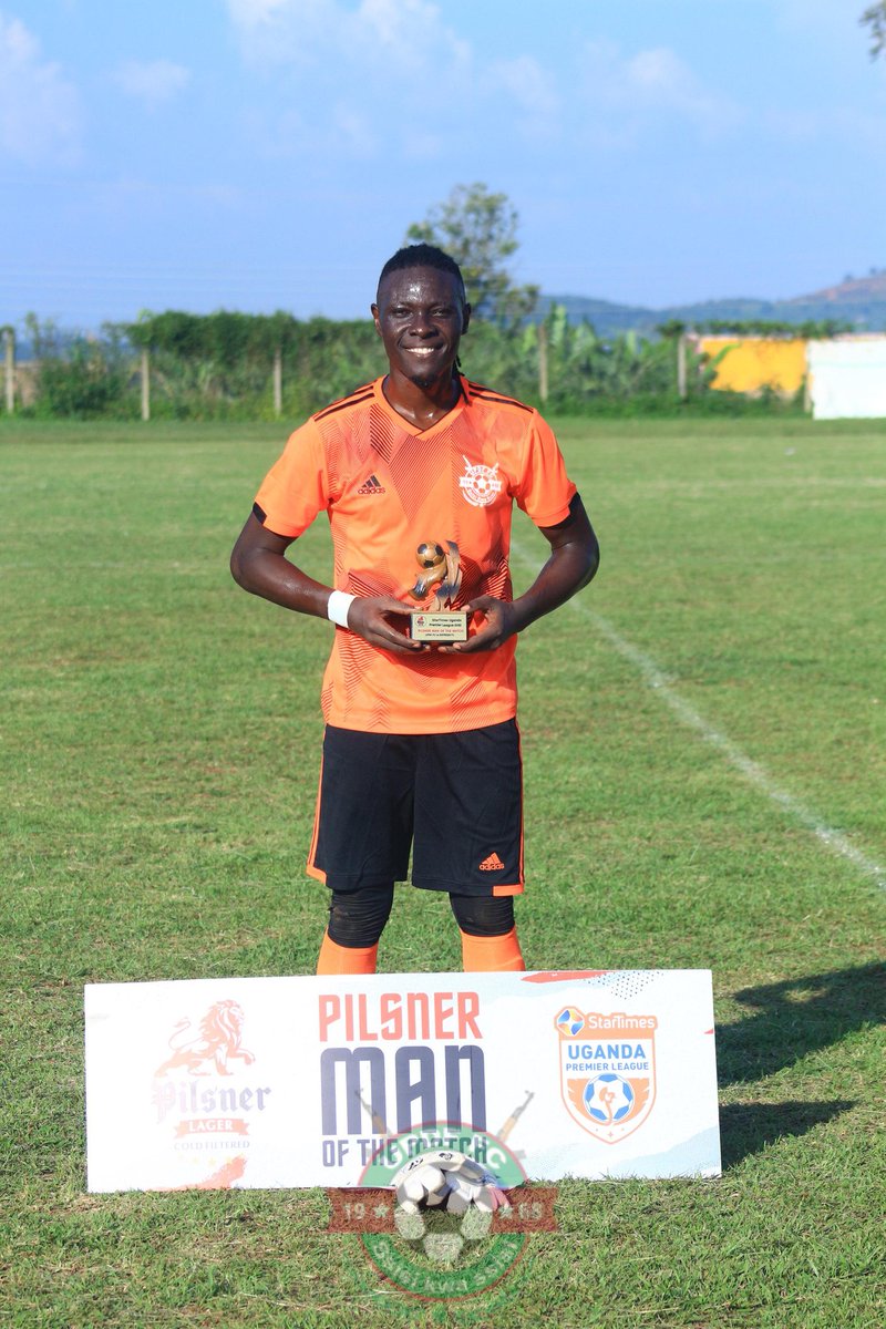 PulseSportsUGA's tweet photo. Man of the match in each of the six games.
#VIPWGFC - @bobosi24
#BULPOL - Ibrahim Mugulusi
#SBSONDU - Ramadan Dudu
#TOOMBRA - Marvin Oshaba
#KCCAGAD - @MugumeAshraf
#UPDFEXP - Brian Bwete https://t.co/1mDV4DsuvU