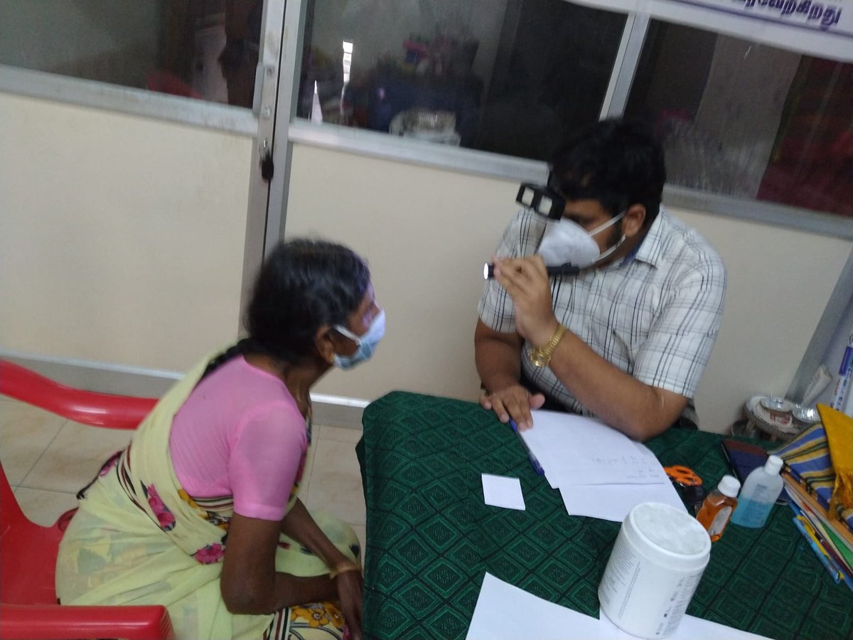 CRLingeswaran's tweet photo. Did free eye screening distributed free medicines  on behalf  of  our hospital  @ Jothi trust urban  homeless people  home spent  time with  thathas and patties  had a nice chat with them they were feeling  happy  and emotional  for seeing  some one caring  them. https://t.co/YGSNiq6Tw0