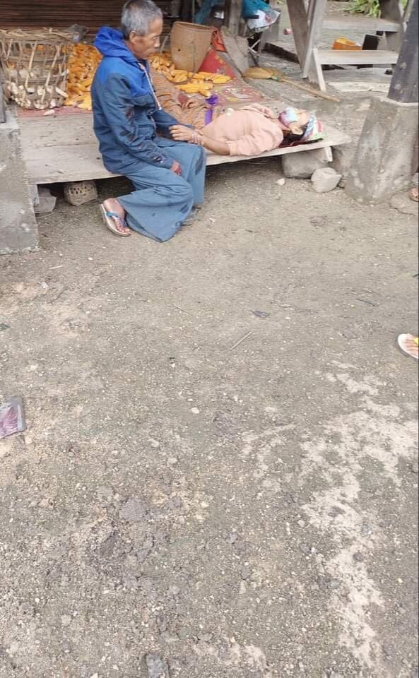 YoeKo7's tweet photo. These tragic photos telling all the stories of Myanmar citizens’ lives living under Coup; SAC’s Heavy weapons attack in neighbourhood of Moebyal township killed 1 n injured 5 ppl including babies on Oct24 early morning.

#Oct24Coup
#WhatsHappeningInMyanmar https://t.co/C75v9xXaEP