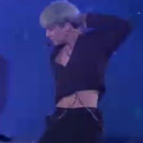clionakeisha_'s tweet photo. jimin and jungkook stans, how are we? 😭 https://t.co/Bh28lMkZjy