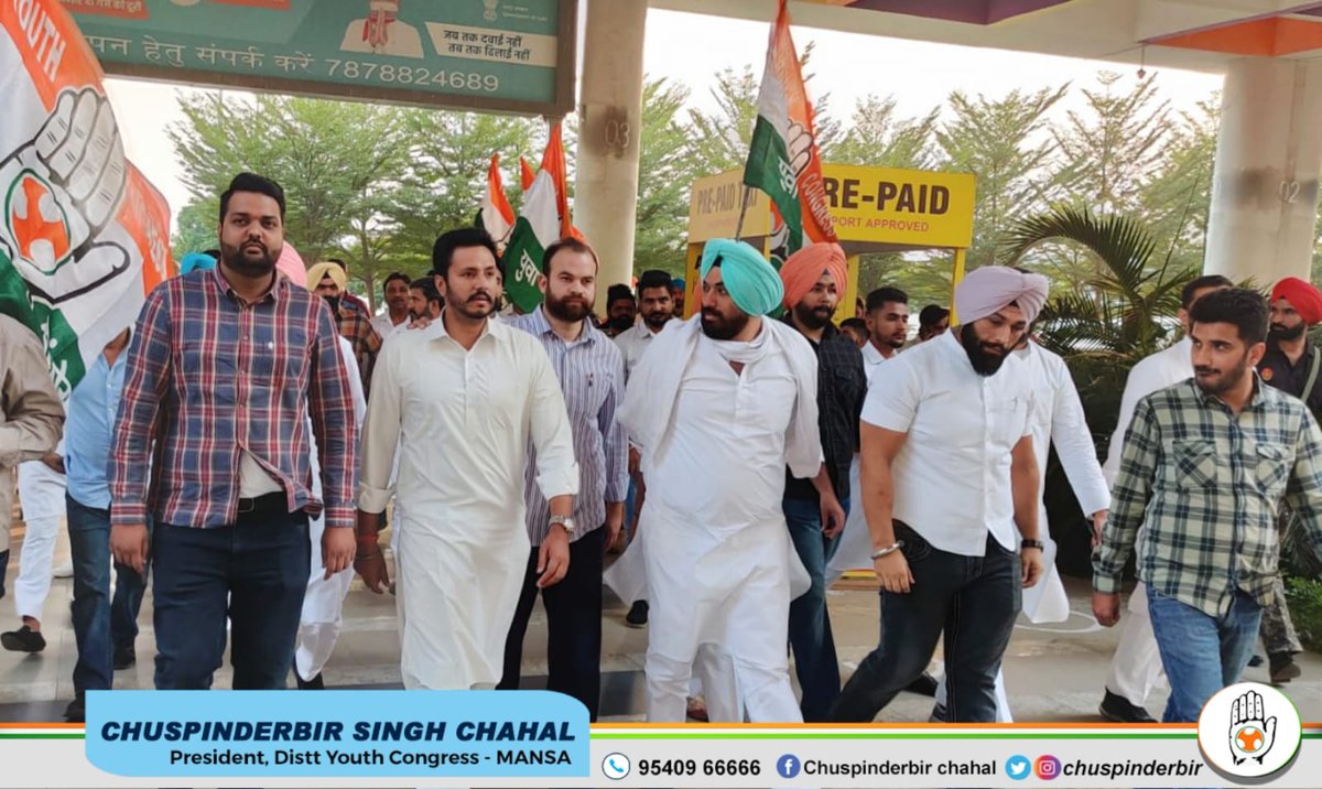 chuspinderbir's tweet photo. On the arrival of Mr. Harish Chaudhary, Punjab and Chandigarh in-charge of All India Congress Committee in Punjab, Punjab Youth Congress President Mr. Led by @brinderdhillon , the entire Youth Congress organization gave a hearty welcome. https://t.co/Wl1QPkLra5