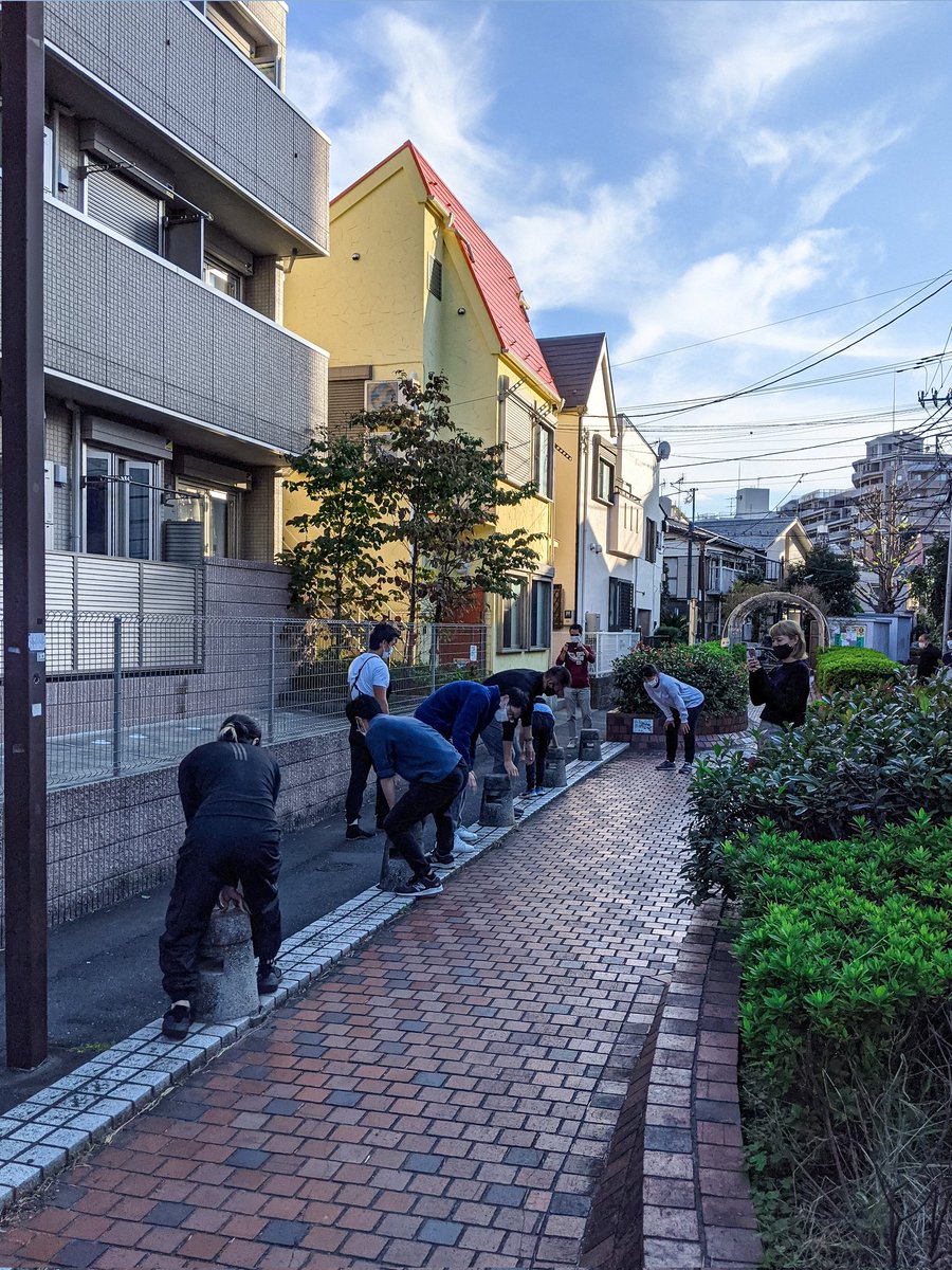 For Cities Weekへ。飛び入りでついていってみたパルクールのワークショップは特に刺激的でワクワクした！トップダウンでもボトムアップでもなく、それぞれの視点で街を見て、作って、使いこなす実践の楽しさ。