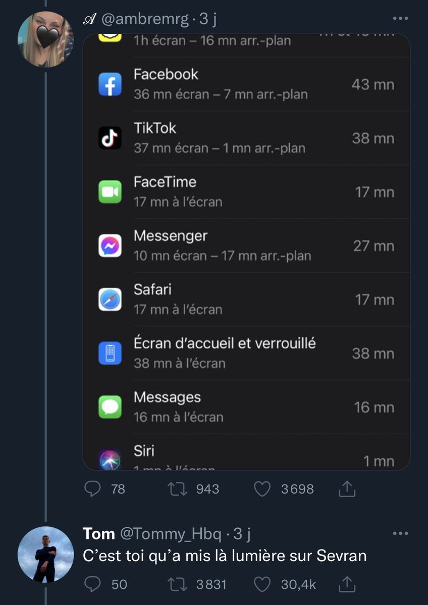TopDesTwittos's tweet photo. Pendant ce temps sur Twitter https://t.co/93vxFqN4pA