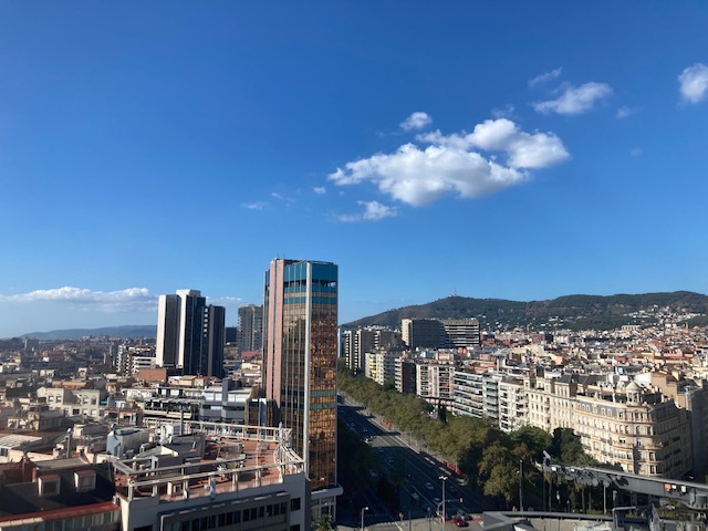 vialliure's tweet photo. 👋 I fins aquí el programa. Us deixem amb #CastellsRAC1 i la retransmissió de la diada castellera de Santa Úrsula des de Valls. Que passeu una bona setmana i ens retrobem dissabte a les 7 del matí!
⬇️ Aquí podeu recuperar tots els àudios ⬇️
https://t.co/3fy3qGEvhc https://t.co/UK1PSVVrBC
