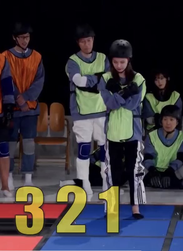 YejiLovesBlack's tweet photo. Yeji played Squid Game twice 🖤🖤

YEJI ON RUNNING MAN
#RunningForYeji 
#Yeji  #예지  

@ITZYofficial https://t.co/H0GknFq53i
