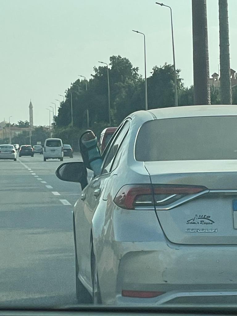 AminaElkalyoubi's tweet photo. #onlyinegypt https://t.co/XGLErPDTRK