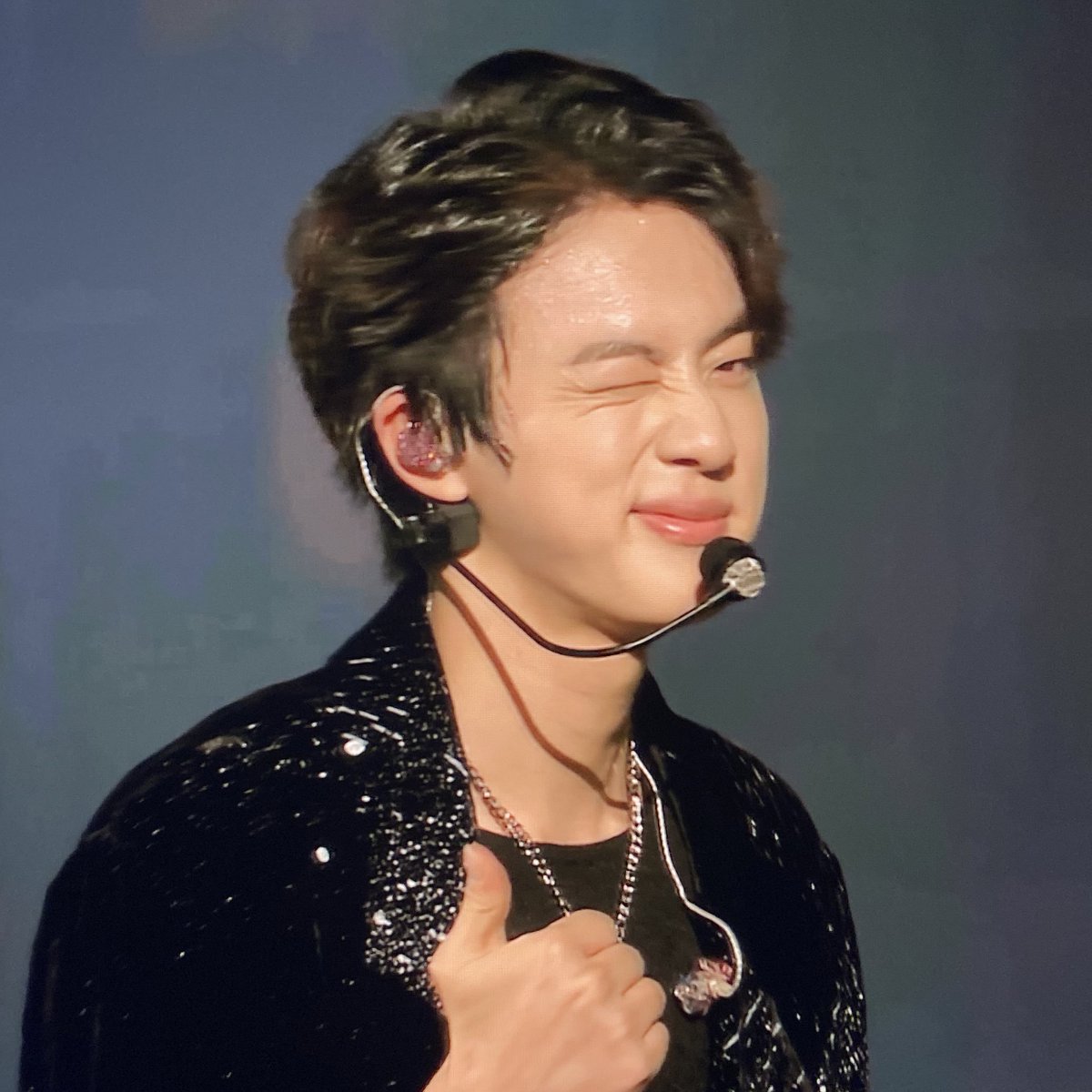 hourly jin (rest) tweet media