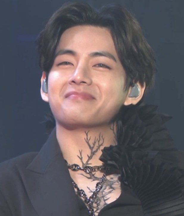 tetefactory's tweet photo. kim taehyung                             tete !! https://t.co/sgmxgQDZ0j