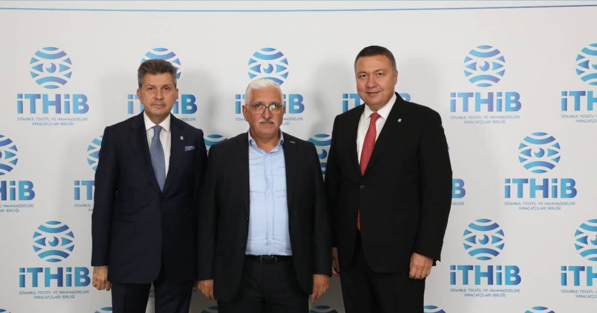 ZetsiadOrg's tweet photo. İTHİB #İhracataDeğerKatanlar Ödül Töreni’nde Zeytinburnu'nda faaliyet gösteren firmalarımız önceki yıllara göre rekor bir ihracat artışıyla 2020 yılında Platin ve Altın Ödüller almaya hak kazandılar.
Türkiye’nin ihracatına değer katan firmalarımızın başarılarını kutluyoruz. https://t.co/LJ4FHa9Sym
