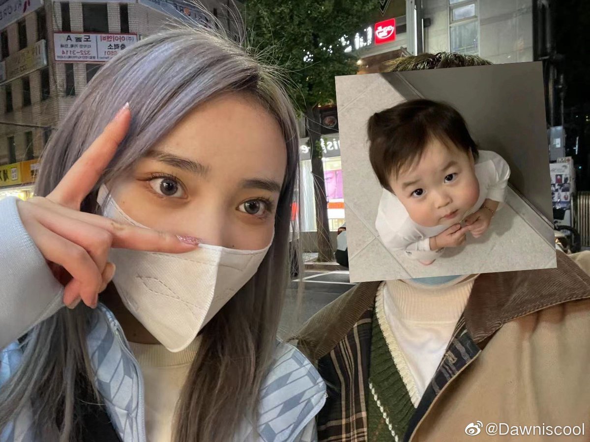 suruiqipics's tweet photo. some richidans took a picture together with su ruiqi 

© Liansy97, Dawniscool, 杨��白喜欢扯皮

#SuRuiqi #Sury #苏芮琪 #수루이치 #スールイチー https://t.co/IBLRAgl5MC