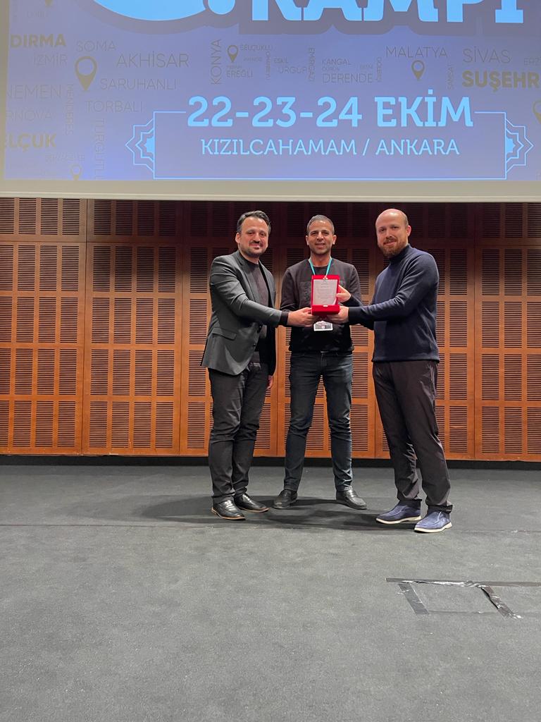 TÜGVA 5. İlçe Temsilcileri kampında Başarı plaketini alan İlçe Temsilcimizi ve yönetimimizi Tebrik ederiz  
#TÜGVAMARDİN