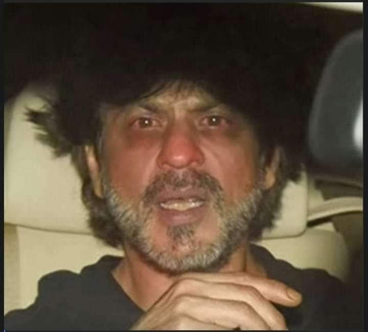AnwarLodhi's tweet photo. شکریہ قائد اعظم
اس بندے نے بھارت میں قابل قبول ہونے کے لیے سب کچھ کیا لیکن پھر بھی اپنے خلاف تعصب ختم نہ کر سکا.. دو قومی نظریہ سچا تھا.. ہم خوش قسمت ہیں.. ایک مسلمان ہونے کے ناطے اب ہم صرف انکے لیے دعا ہی کر سکتے ہیں.. اللہ تعالیٰ  انکی اور وہاں کے مسلمانوں کی مشکلات آسان فرمائے https://t.co/5aVMX9Qr6v
