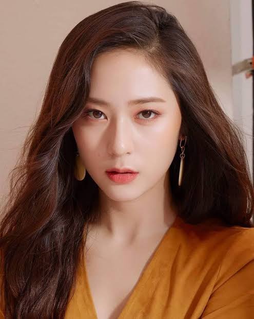 Happy bday Krystal Jung! 