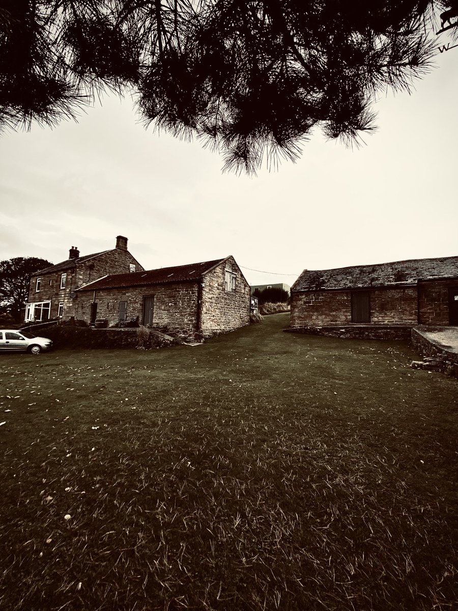 hogsdenmusic's tweet photo. It’s been a wonderful, well-deserved visit to one of the few places where I feel I can truly escape reality; to catch up with the people I value and cherish, and hear the stories of generations of farming, singing, and culture in a beautiful part of the world. https://t.co/kej9SGVJXk