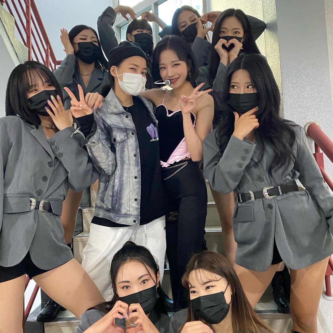 FCdW1njVQAA6LwE?format=jpg&name=medium