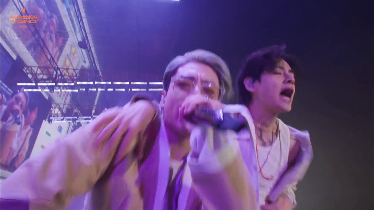 0xDiva's tweet photo. TAEKOOK NATION https://t.co/IO77vslx3J