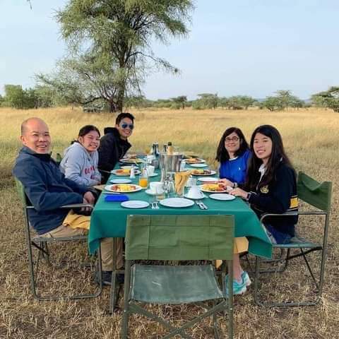 AbdallaZanzibar's tweet photo. #Gosafari
#africa
#adventures
#nature
#wondefull
We are the spirit of travelers on the world Booking https://t.co/PwOwnYlKYx Travel Beyond Your Expectations Welcome Tanzania welcome East Africa @dr_makame @tzbranding @VisitTanzania @VisitTanzania1 @mackphason @matokeochanya https://t.co/ILRj7N3tGT