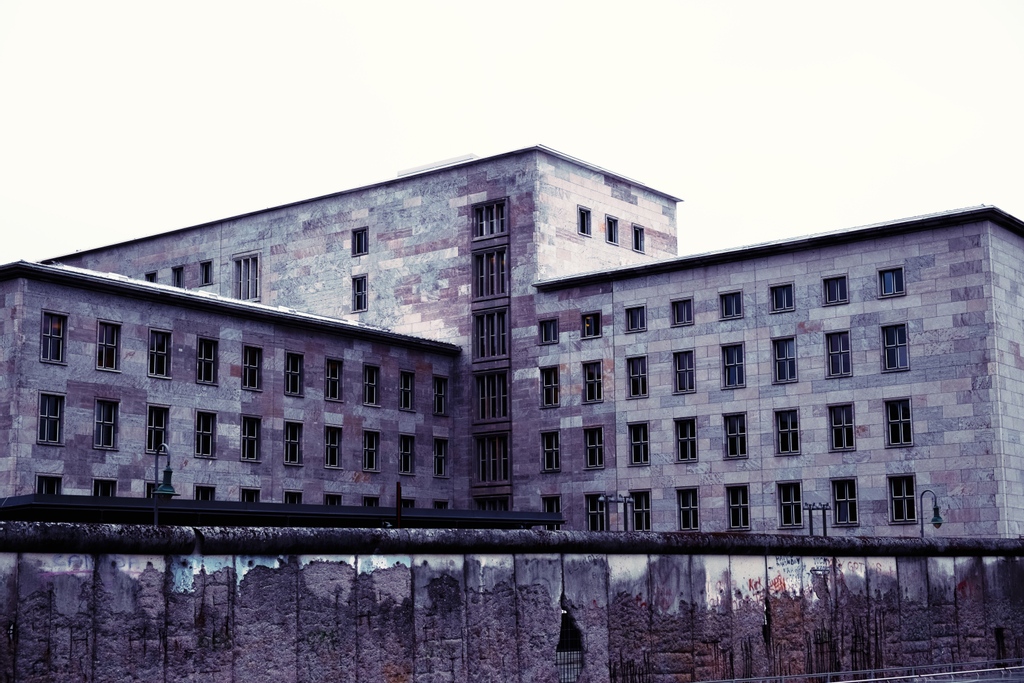GU_Music's tweet photo. Berlin, bleak and beautiful #GU42

Photo by @DeanBelcher1 https://t.co/W1plURu6yN