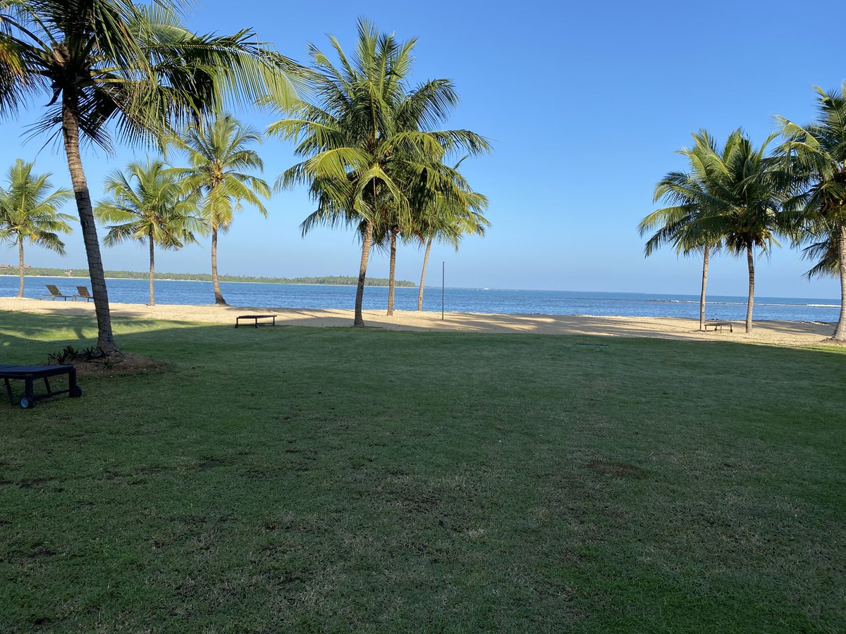 mlks2014's tweet photo. Magical #Passikudah beach in the Eastern coast #VisitSriLanka https://t.co/77M554p9Z4
