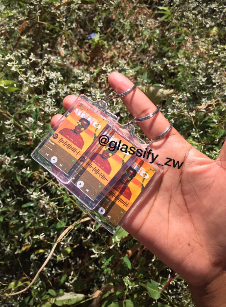 GlassifyZ's tweet photo. Why haven’t you gotten one for you and for your loved one yet? https://t.co/sGqUqO3B01