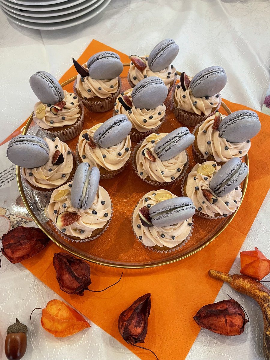 IwiBasel's tweet photo. 3rd place winner of the #IWIbasel #BakeOff2021 Congratulations! https://t.co/A1DEEzFulg