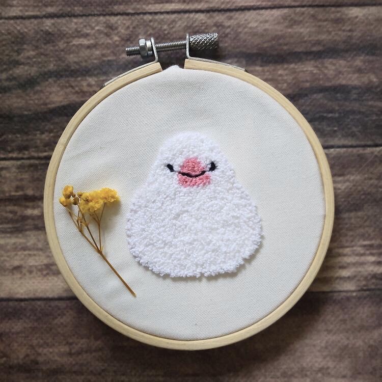 Sopola そぽら イラストとかハンドメイドとか 刺繍もやっています 文鳥の日 刺繍 ニードルパンチ パンチニードル ハンドメイド ハンドメイド作家 刺繍作家 ハンドメイド作品 鳥刺繍 文鳥 鳥好き そぽら Punchneedle Sopola そぽら イラストとかハンドメイドとか 刺繍もやっています 文鳥の日 刺繍 ニードルパンチ パンチニードル ハンドメイド ハンドメイド作家 刺繍作家 ハンドメイド作品 鳥刺繍 文鳥 鳥好き そぽら Punchneedle