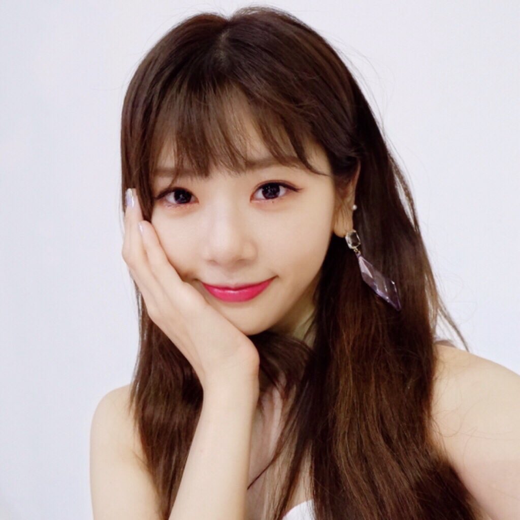 nightcatchers's tweet photo. · 🎶 ¡* 𝐍𝐈𝐆𝐇𝐓𝐂𝐀𝐓𝐂𝐇𝐄𝐑'𝐬 (惡夢.) plᥲylıst › 💿 . ⃗. @ 𝐝𝐡𝐚𝐥𝐚𝐲 updᥲtᥱ: #InfiniteStreamParty !
¡Insomnia! Volví por fin con las recomendaciones. Hoy vengo para decir que soy #TeamComeBackAgain, deberían correr y hacer stream. 😫 https://t.co/tqah4kRGbt