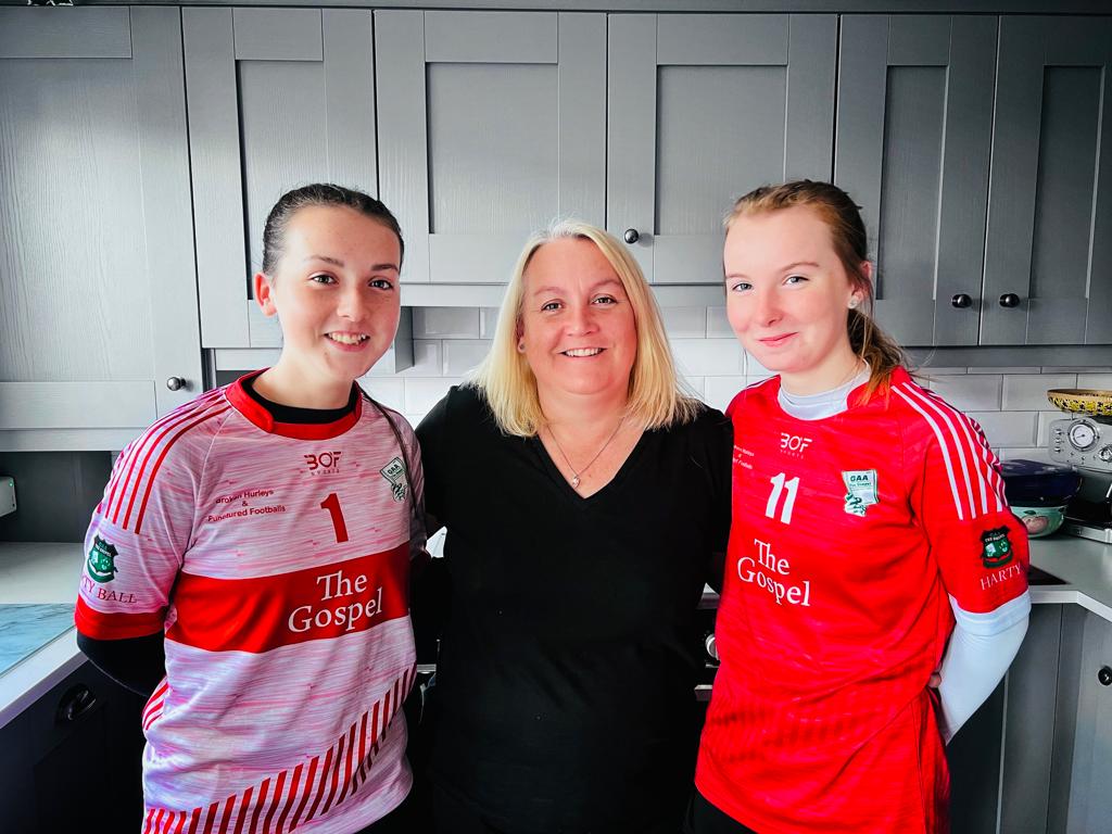 What else would you be doing on a Sunday morning...only getting ready for a Junior B County Final..Up the Hill🔴⚪💪 <a href="/WGHLadiesGaa/">WGH LadiesGAA</a> <a href="/CorkLGFA/">Cork LGFA</a>